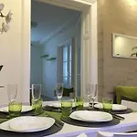 Apartment Leo Obchodna - Family Bratislava