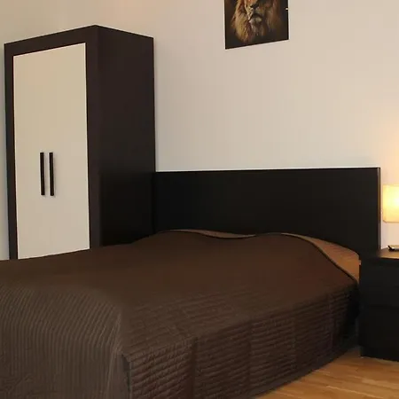 Leo Obchodna - Family Apartamento