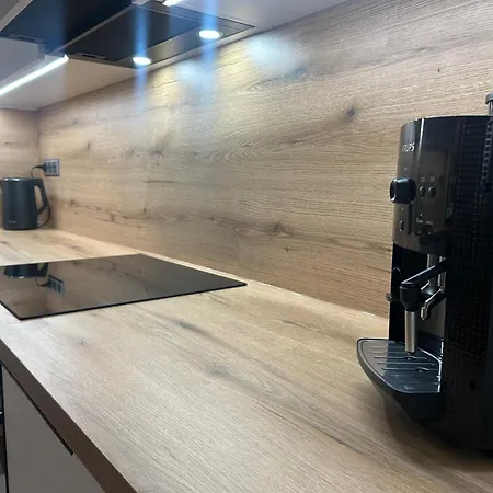 Apartament Leo Obchodna - Family