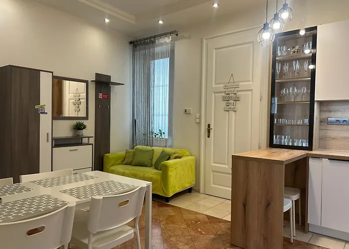 Apartment Leo Obchodna - Family *